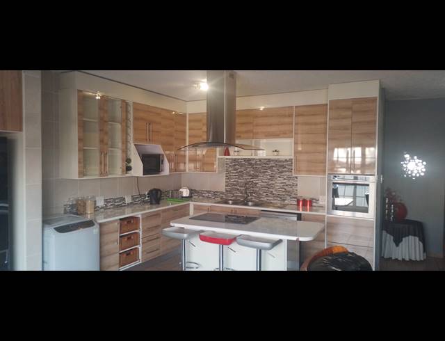 2 BEDROOM APARTMENT FOR SALE IN BRAKPAN NORTH